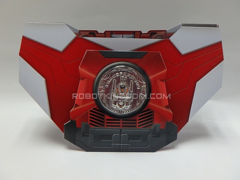 Transformers News: Collector Coin - Takara Transformers Unite Warriors UW08 Computicon