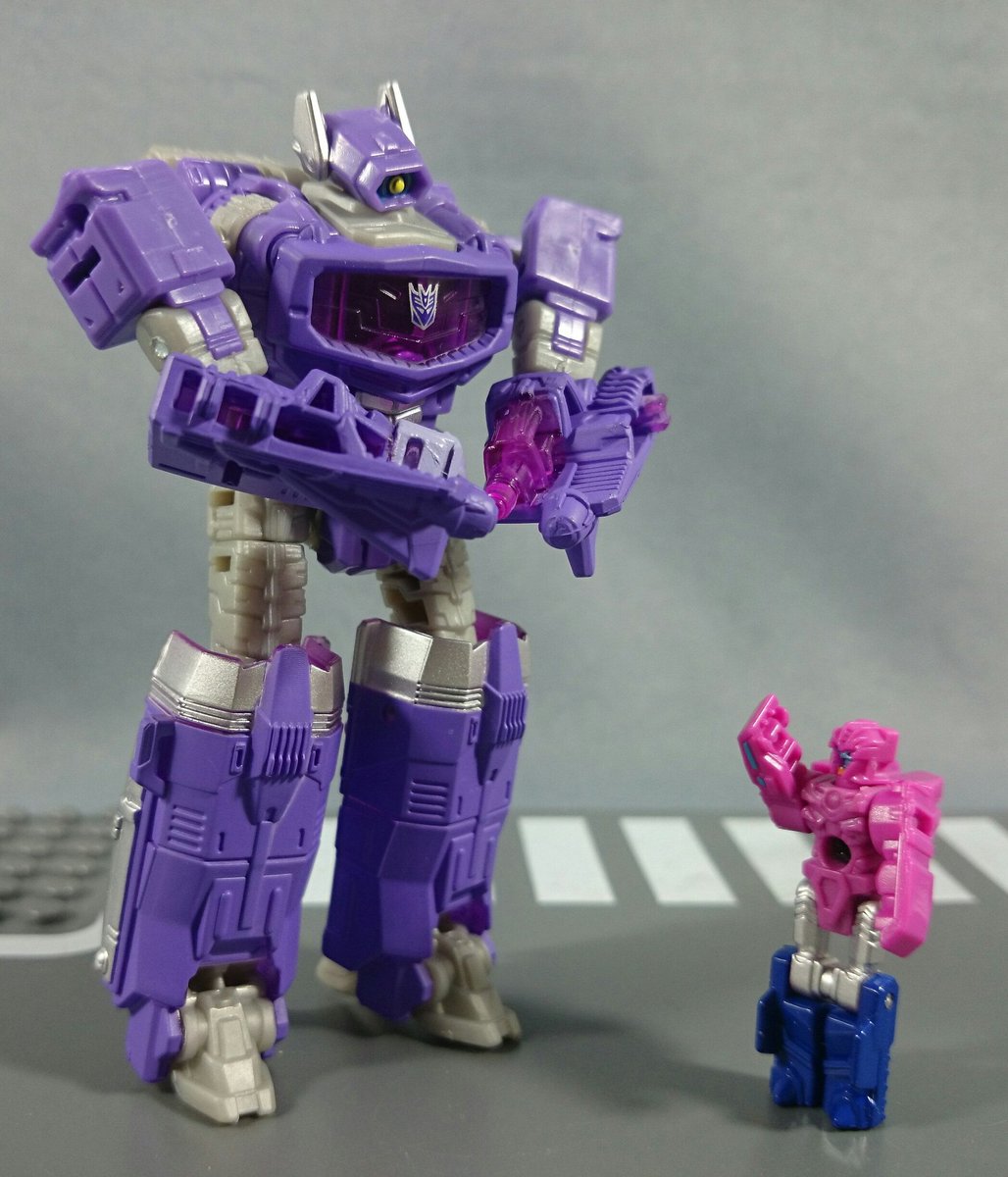 Transformers News: New Images - Takara Tomy Transformers Legends Shockwave, Blurr, Scourge
