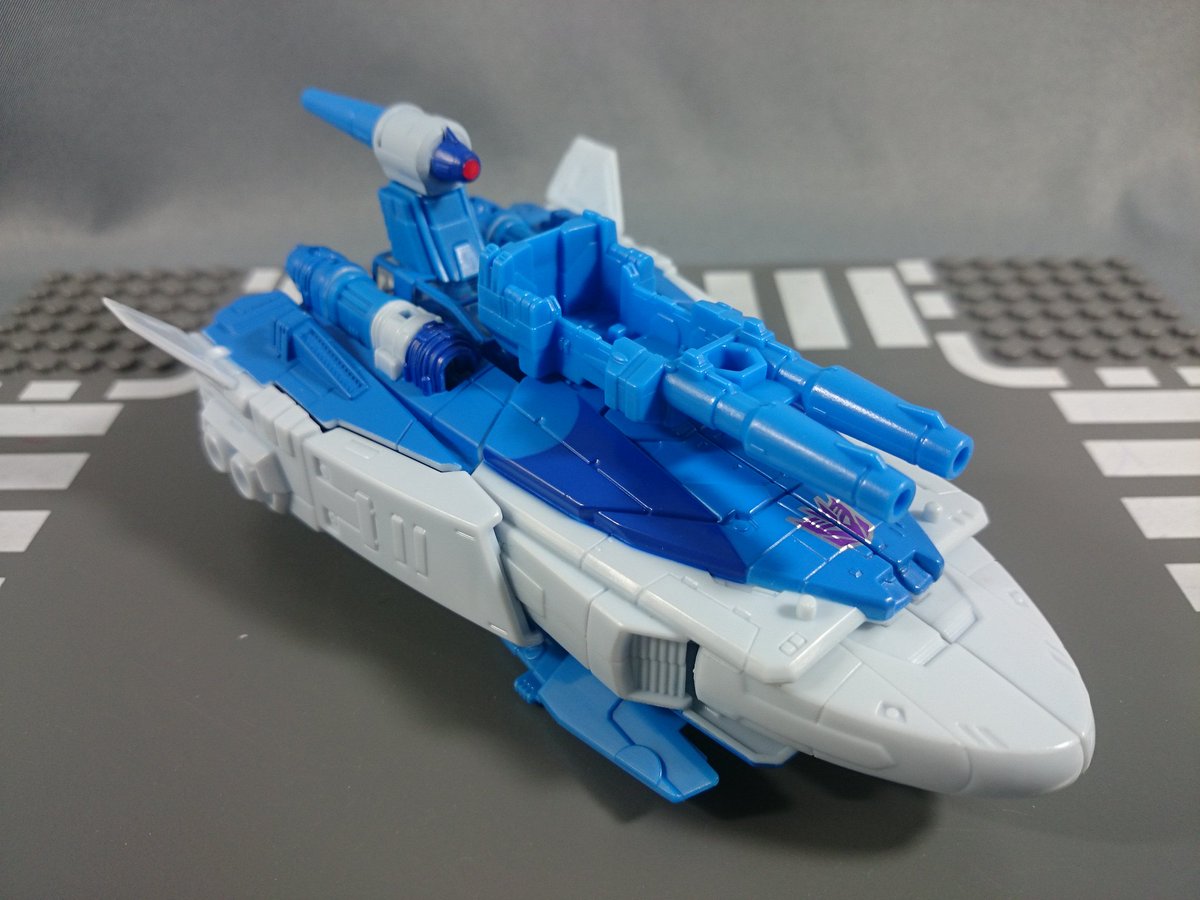 Transformers News: New Images - Takara Tomy Transformers Legends Shockwave, Blurr, Scourge