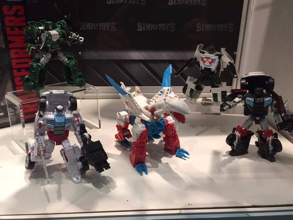 Transformers News: Singapore Toy Games and Comics Con Transformers Display: Unite Warriors, Legends, Masterpiece