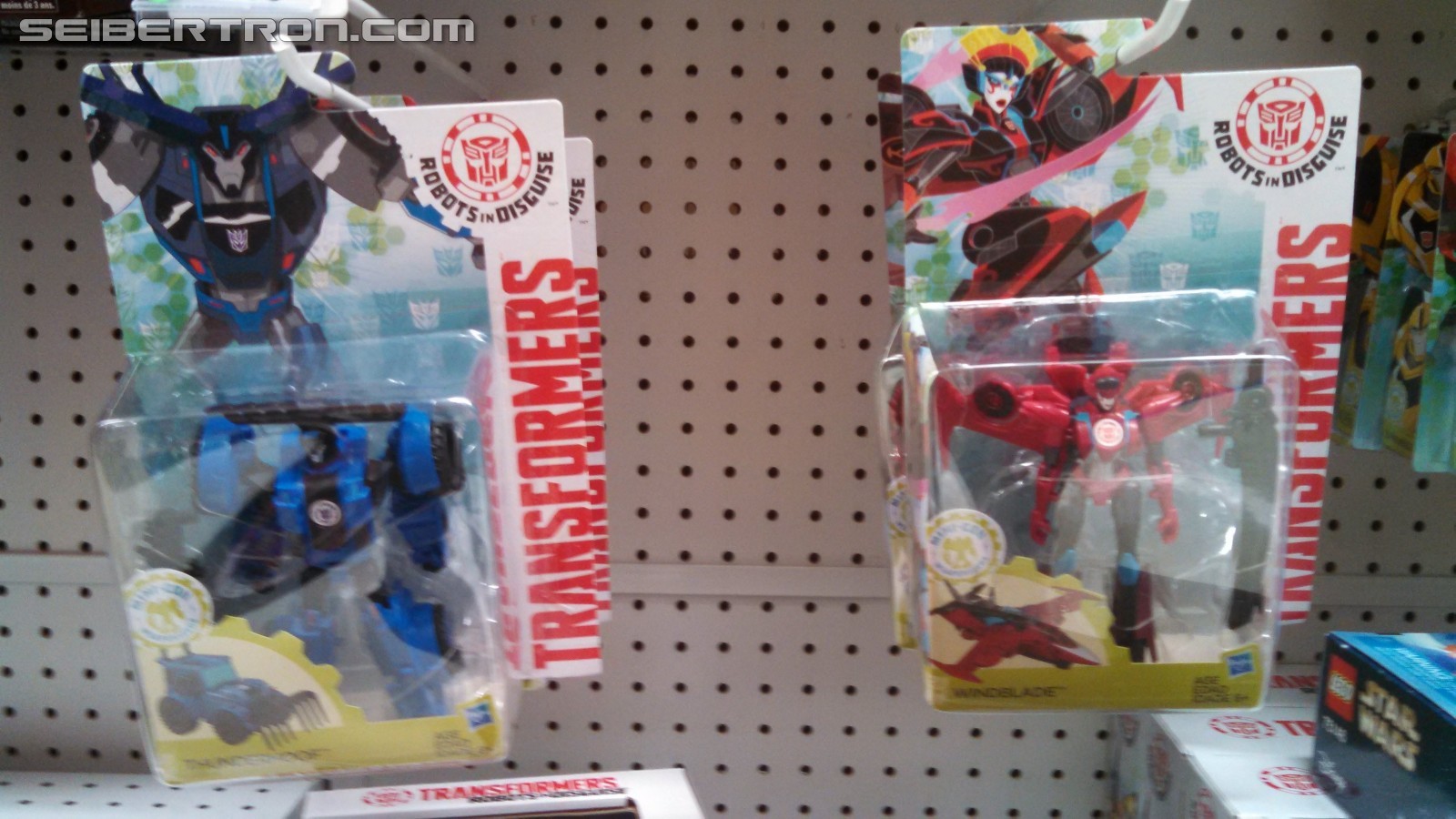 Transformers News: Transformers Robots in Disguise Wave 7 Featuring Windblade, Scorponok and new Prime Found in US