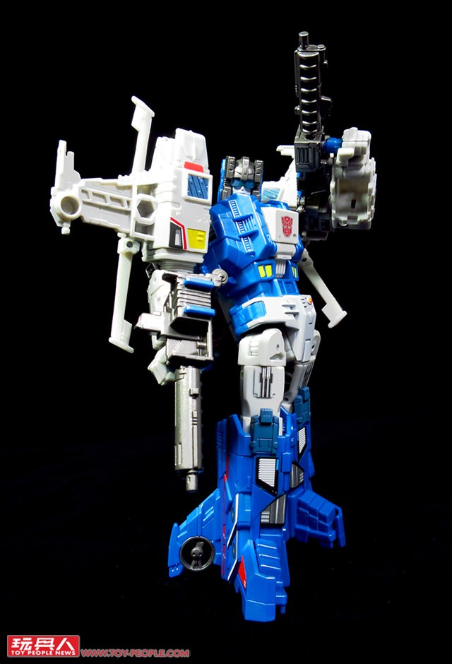 Transformers News: Images of Asia Exclusive Stickers Applied On Titans Return Wave 2 Deluxes Transformers News: Images of Asia Exclusive Stickers Applied On Titans Return Wave 2 Deluxes