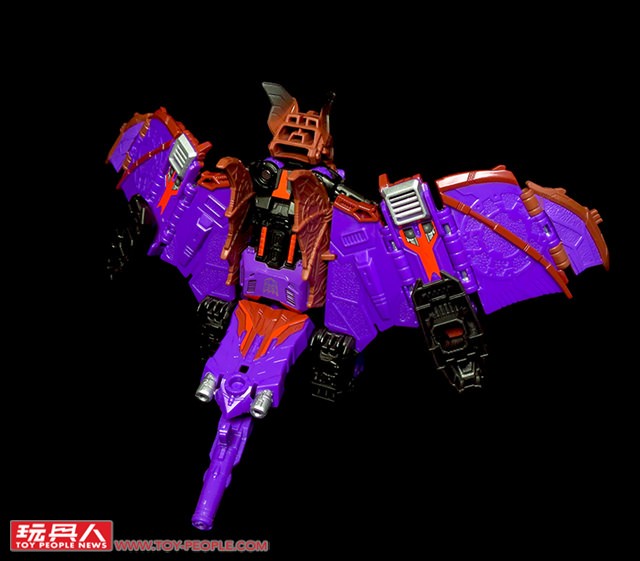 Transformers News: Images of Asia Exclusive Stickers Applied On Titans Return Wave 2 Deluxes Transformers News: Images of Asia Exclusive Stickers Applied On Titans Return Wave 2 Deluxes