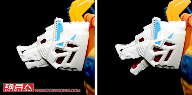 Transformers News: Images of Asia Exclusive Stickers Applied On Titans Return Wave 2 Deluxes Transformers News: Images of Asia Exclusive Stickers Applied On Titans Return Wave 2 Deluxes