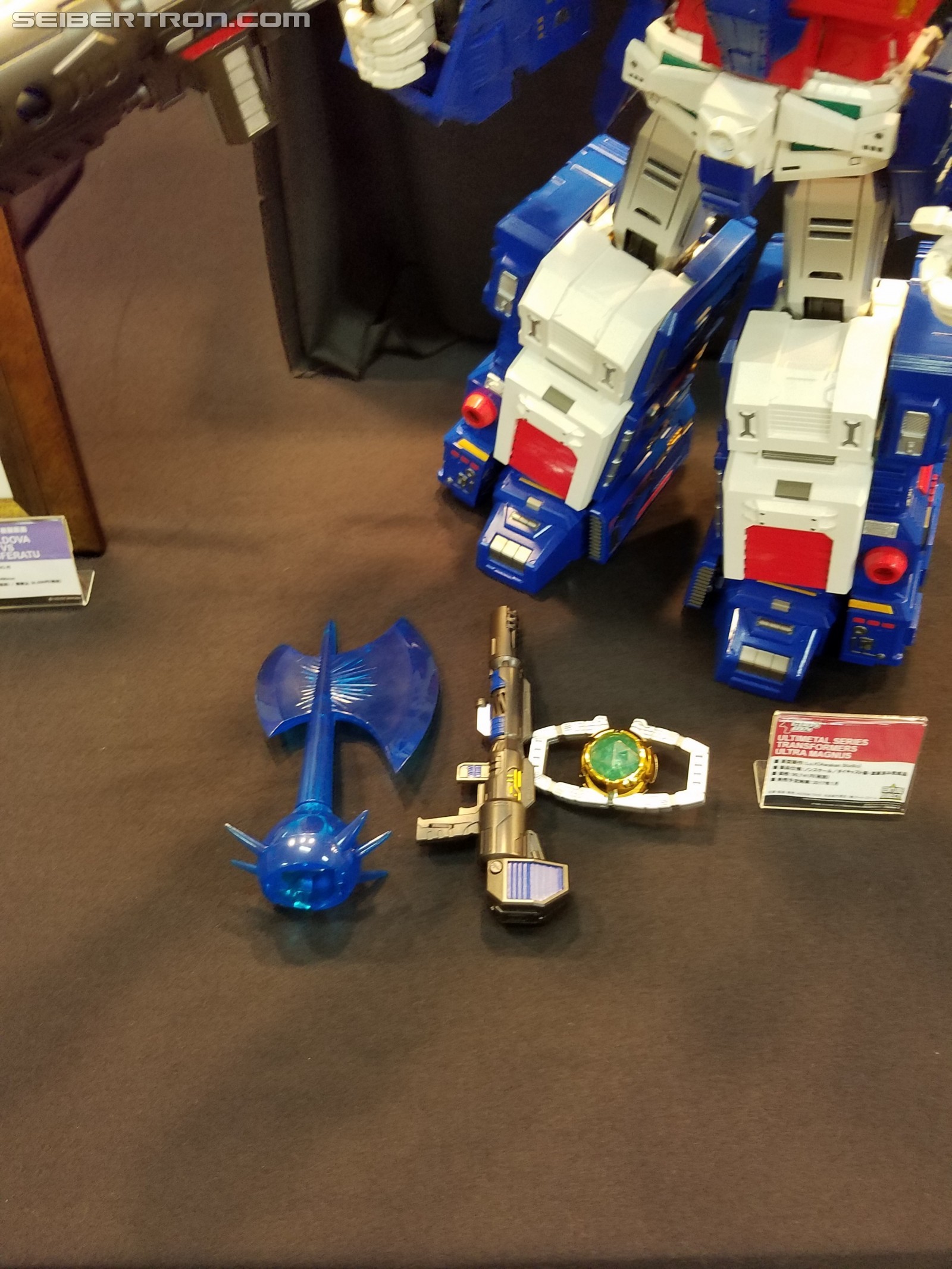 Transformers News: Re: Ultimetal UM-1 Optimus Prime, Ultra Magnus and more Transformers News: Re: Ultimetal UM-1 Optimus Prime, Ultra Magnus and more