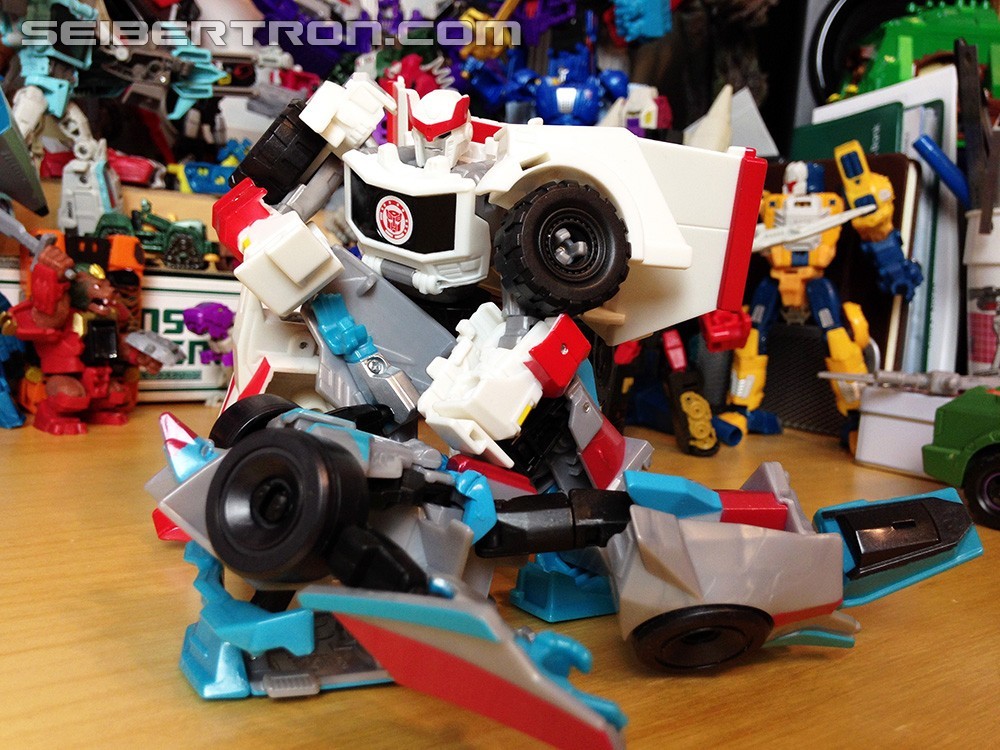 Transformers News: Pictorial Review of Warriors Ratchet and Bisk from Robots in Disguise Transformers News: Pictorial Review of Warriors Ratchet and Bisk from Robots in Disguise