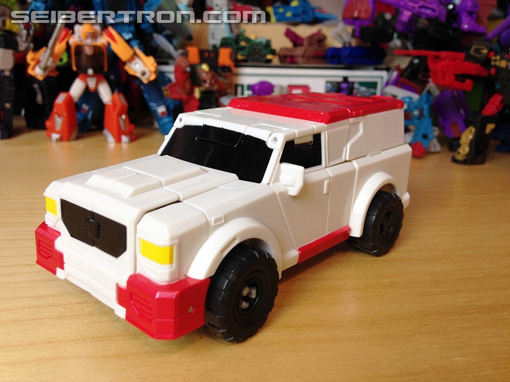 Transformers News: Pictorial Review of Warriors Ratchet and Bisk from Robots in Disguise Transformers News: Pictorial Review of Warriors Ratchet and Bisk from Robots in Disguise