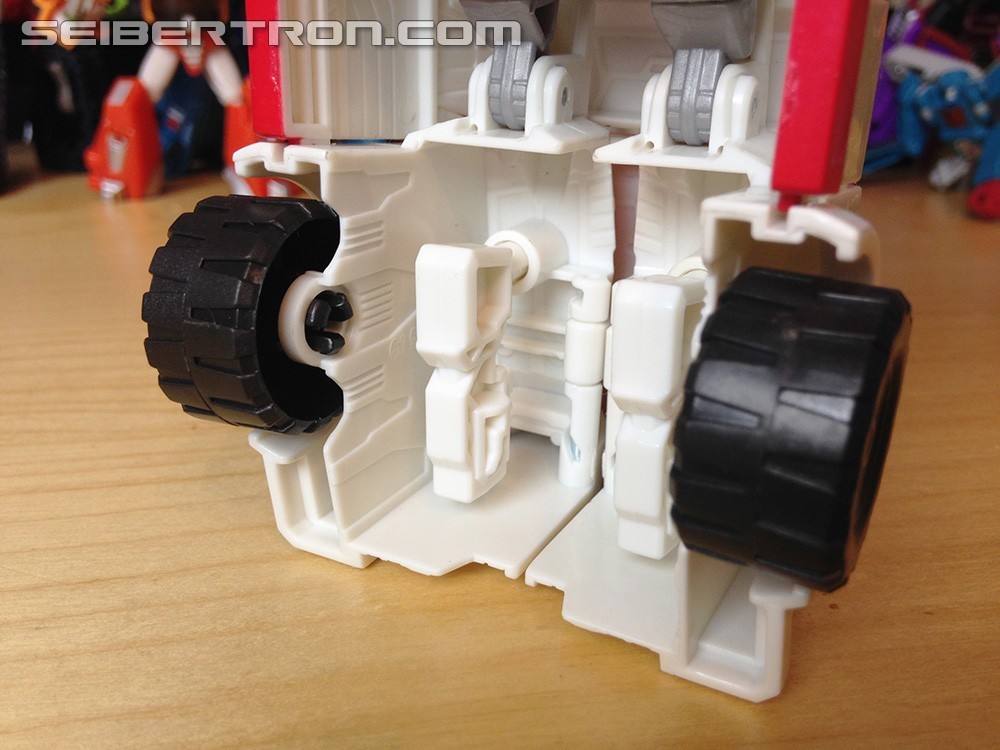 Transformers News: Pictorial Review of Warriors Ratchet and Bisk from Robots in Disguise Transformers News: Pictorial Review of Warriors Ratchet and Bisk from Robots in Disguise