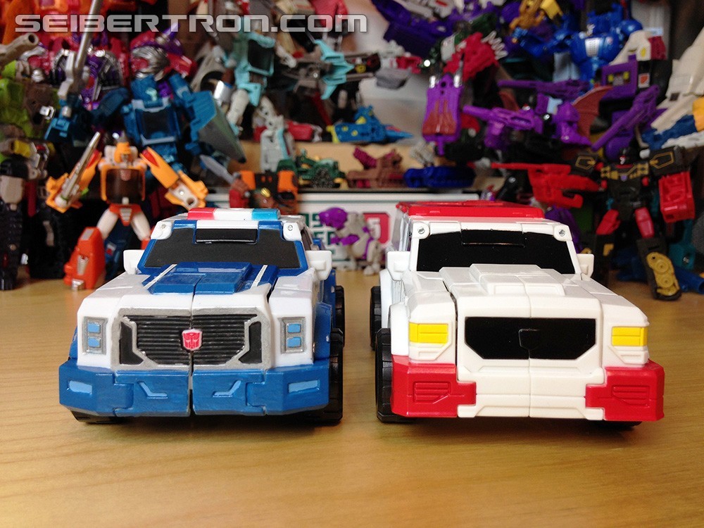 Transformers News: Pictorial Review of Warriors Ratchet and Bisk from Robots in Disguise Transformers News: Pictorial Review of Warriors Ratchet and Bisk from Robots in Disguise