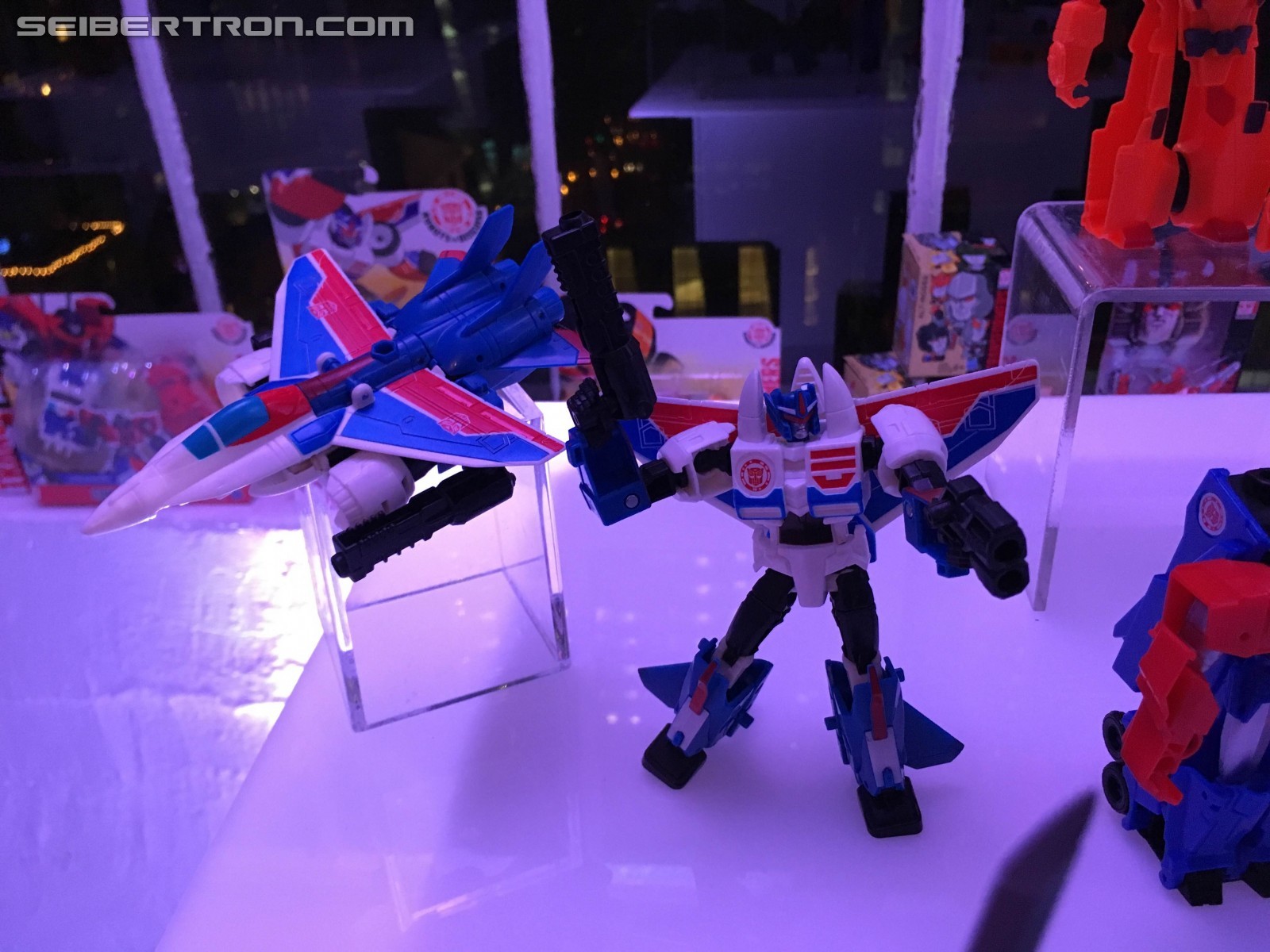 Transformers News: NYCC 2016 Robots in Disguise Combiner Force Reveals on Hasbro Preview Night