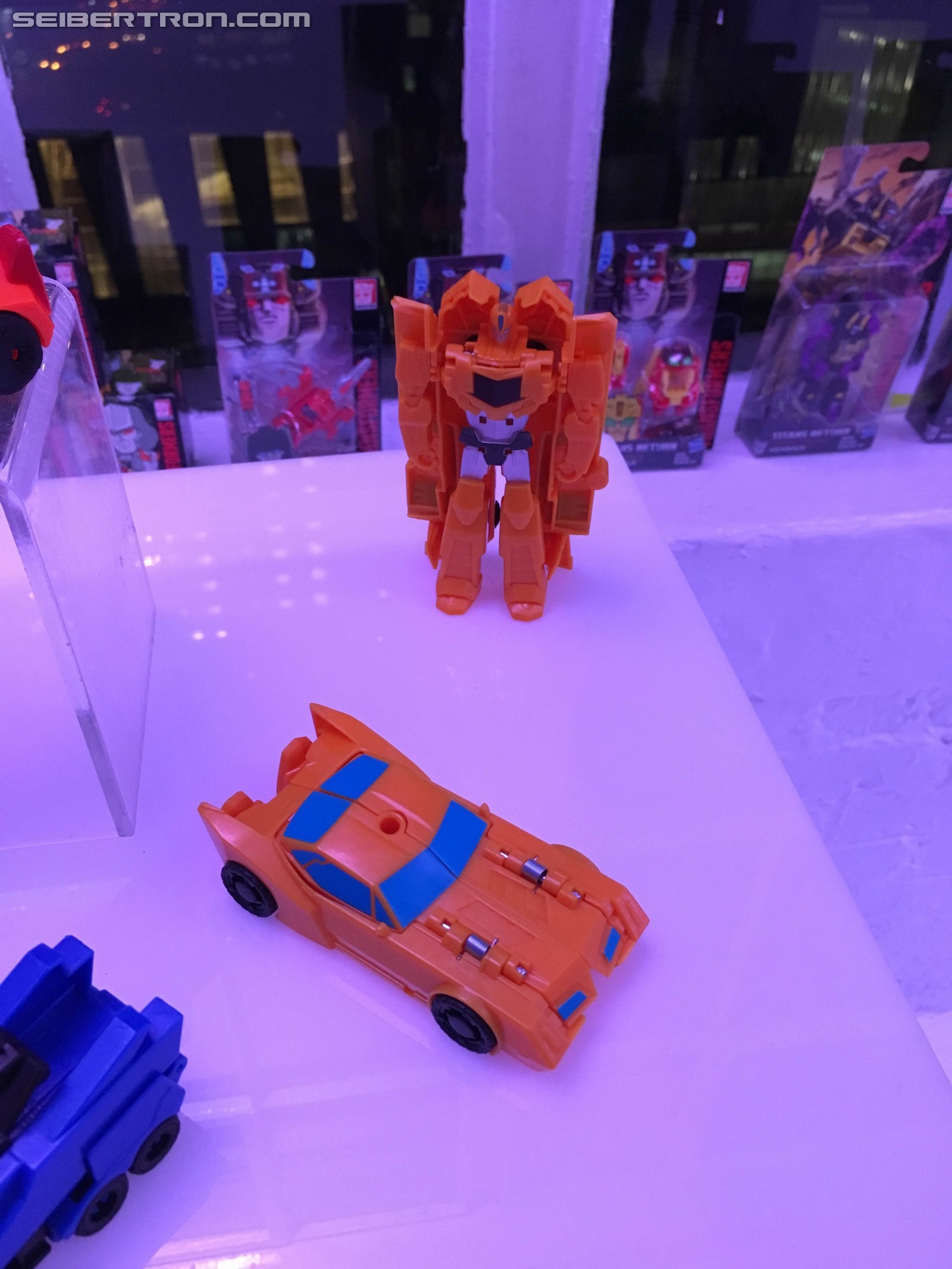 Transformers News: NYCC 2016 Robots in Disguise Combiner Force Reveals on Hasbro Preview Night