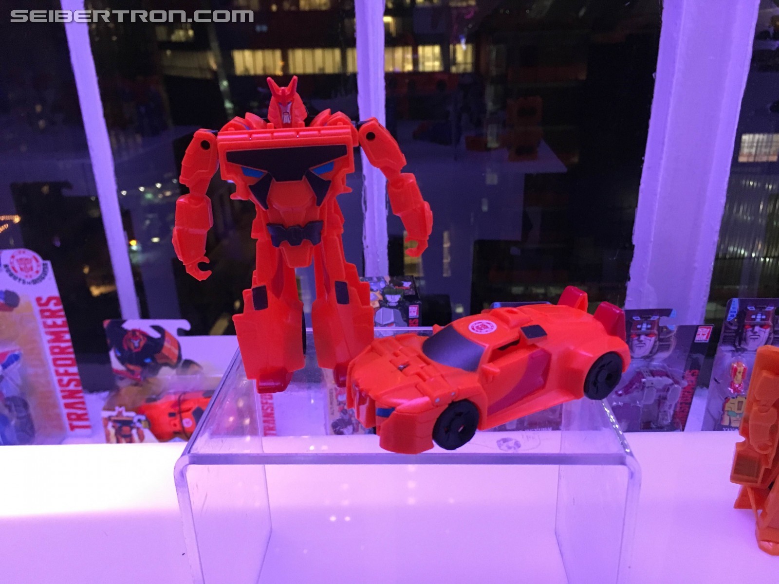 Transformers News: NYCC 2016 Robots in Disguise Combiner Force Reveals on Hasbro Preview Night