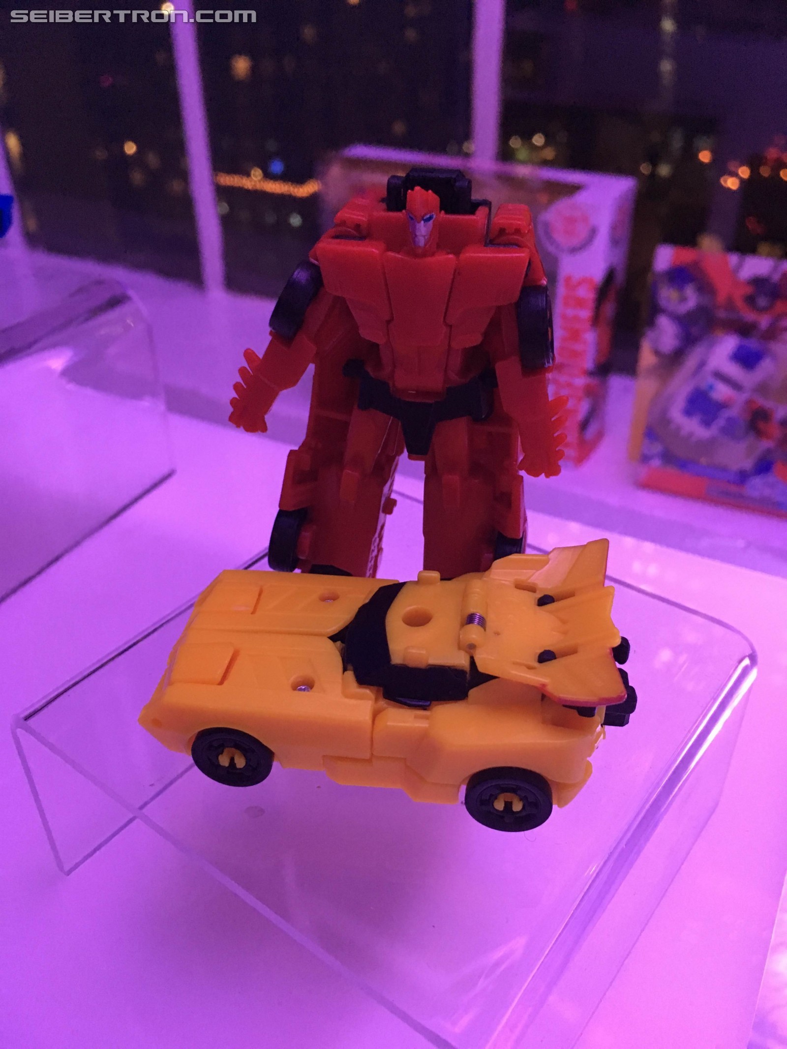 Transformers News: NYCC 2016 Robots in Disguise Combiner Force Reveals on Hasbro Preview Night