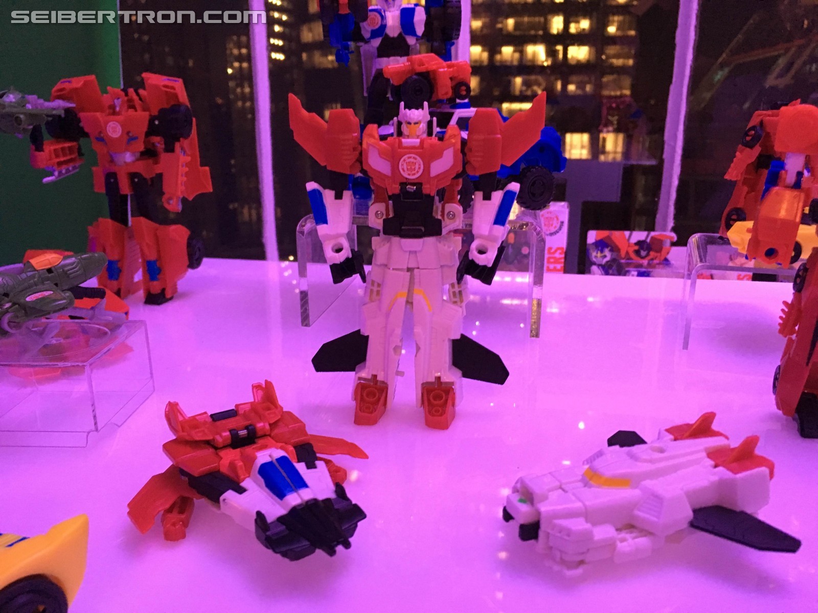 Transformers News: NYCC 2016 Robots in Disguise Combiner Force Reveals on Hasbro Preview Night
