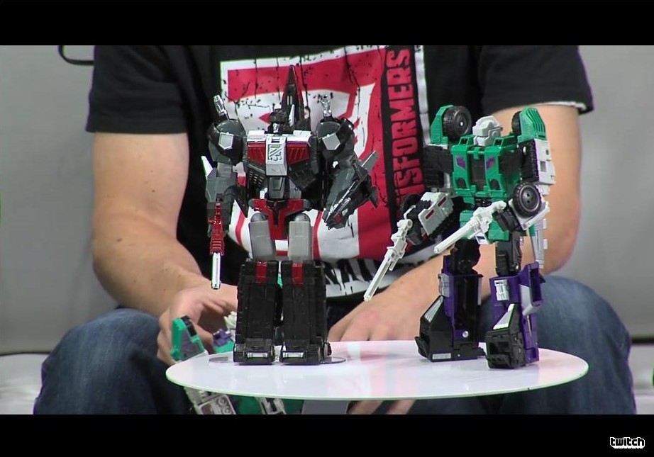 Transformers News: NYCC 2016 Hasbro Transformers Panel Report: The Last Knight Helmet, Titans Return Trypticon