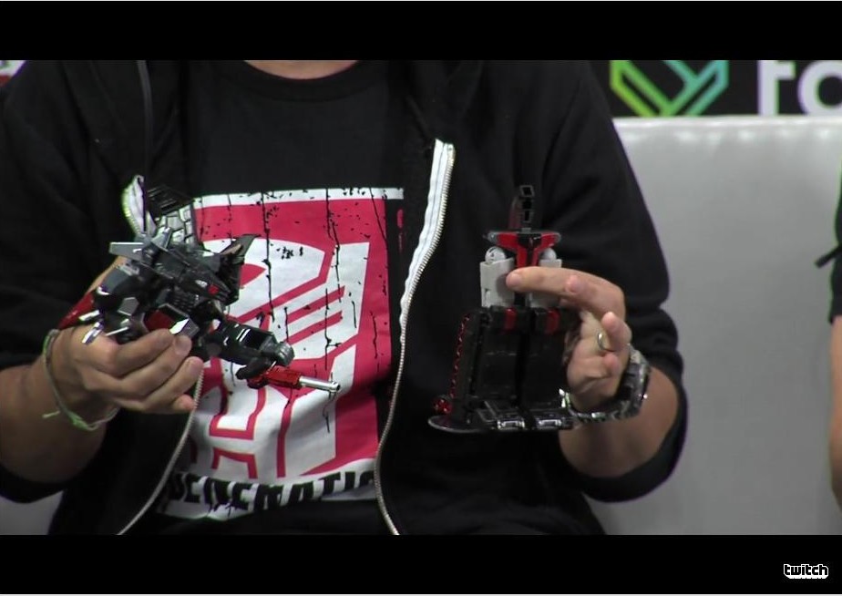 Transformers News: NYCC 2016 Hasbro Transformers Panel Report: The Last Knight Helmet, Titans Return Trypticon