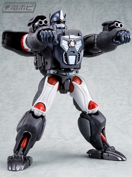 Transformers News: New Images - TakaraTomy Transformers Masterpiece MP32 Beast Convoy (Optimus Primal)