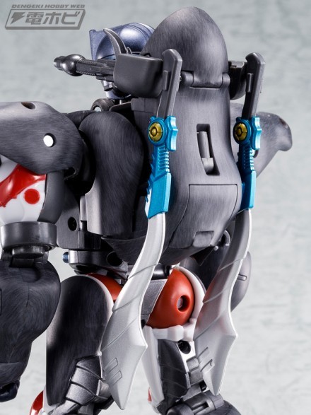 Transformers News: New Images - TakaraTomy Transformers Masterpiece MP32 Beast Convoy (Optimus Primal)