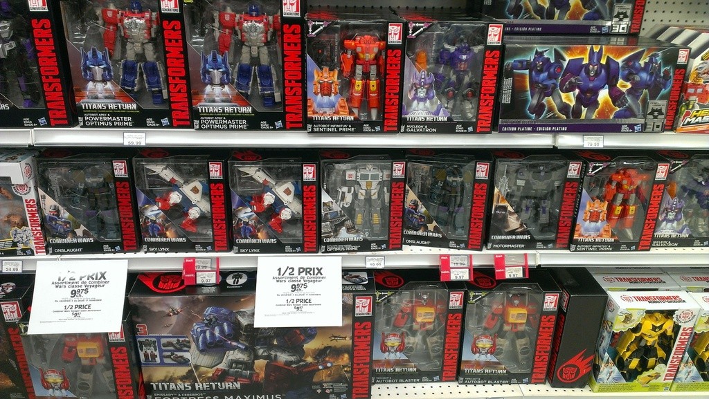 Transformers News: Massive Holiday Restock Happening at Toysrus Canada with Titans Return Wave 2 + Latest RID Toys Transformers News: Massive Holiday Restock Happening at Toysrus Canada with Titans Return Wave 2 + Latest RID Toys
