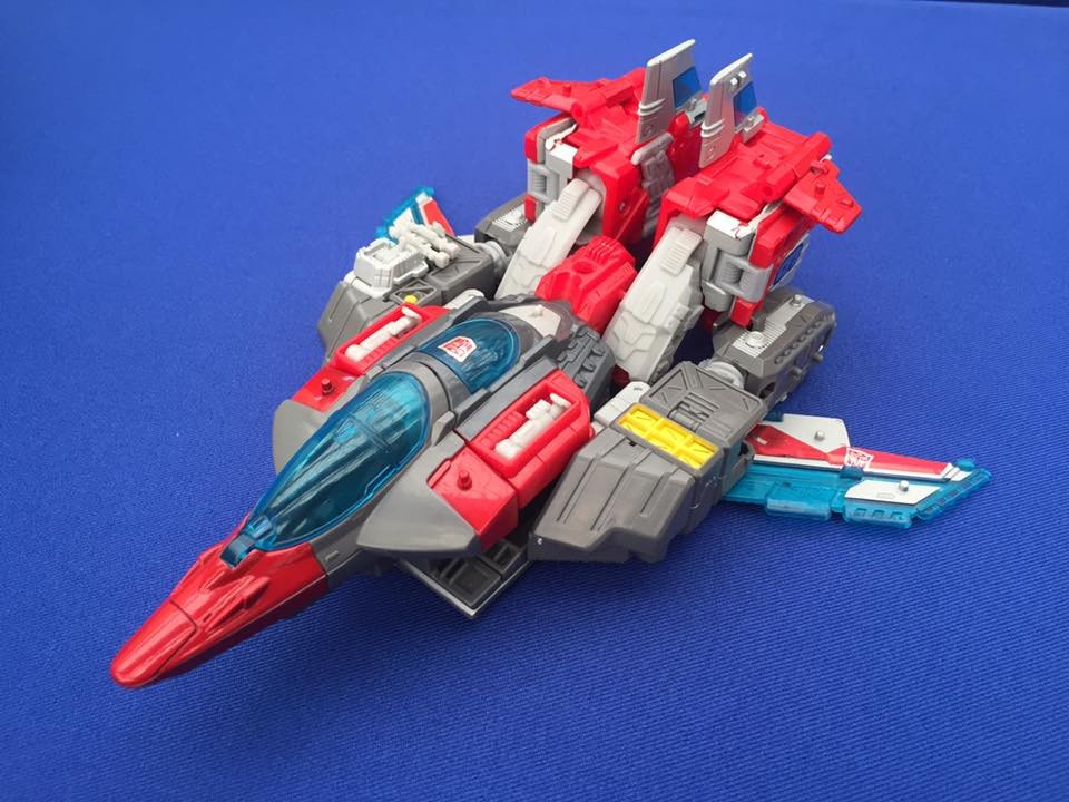 Transformers News: Transformers Titans Return Voyager Broadside Revealed in Taiwan