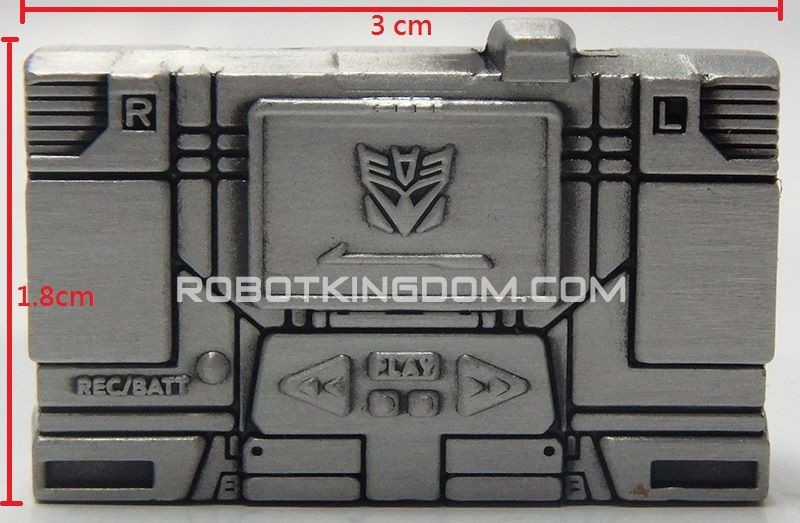 Transformers News: Images of Die Cast Bonus Figure for Hasbro Rerelease of Masterpiece Soundwave Transformers News: Images of Die Cast Bonus Figure for Hasbro Rerelease of Masterpiece Soundwave