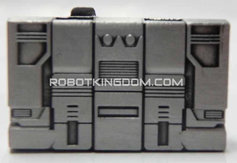 Transformers News: Images of Die Cast Bonus Figure for Hasbro Rerelease of Masterpiece Soundwave Transformers News: Images of Die Cast Bonus Figure for Hasbro Rerelease of Masterpiece Soundwave
