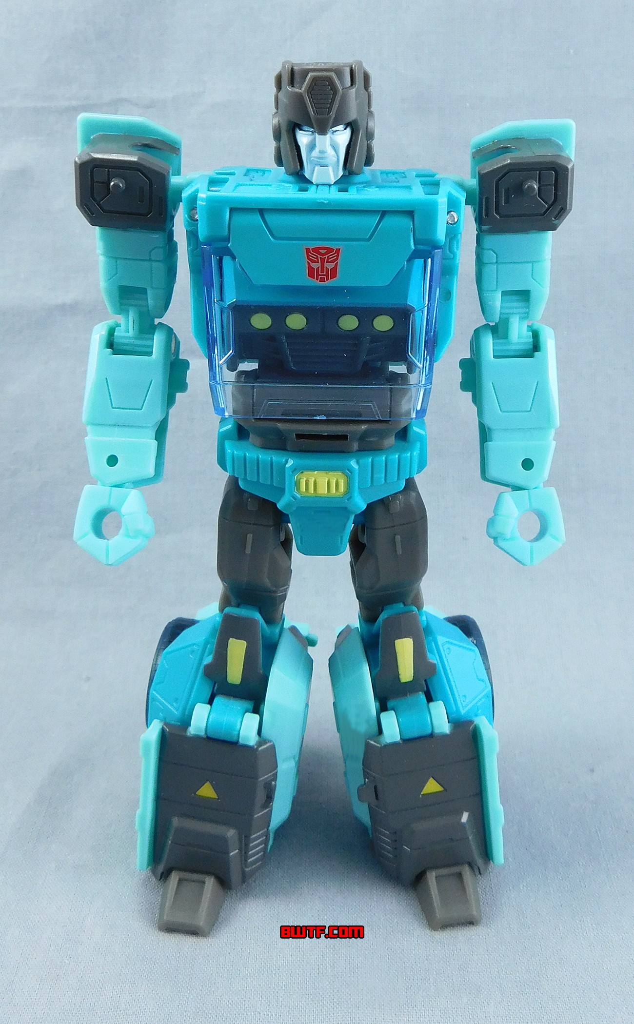 Transformers News: In-Hand Images of Transformers Titans Return Kup with Flintlock