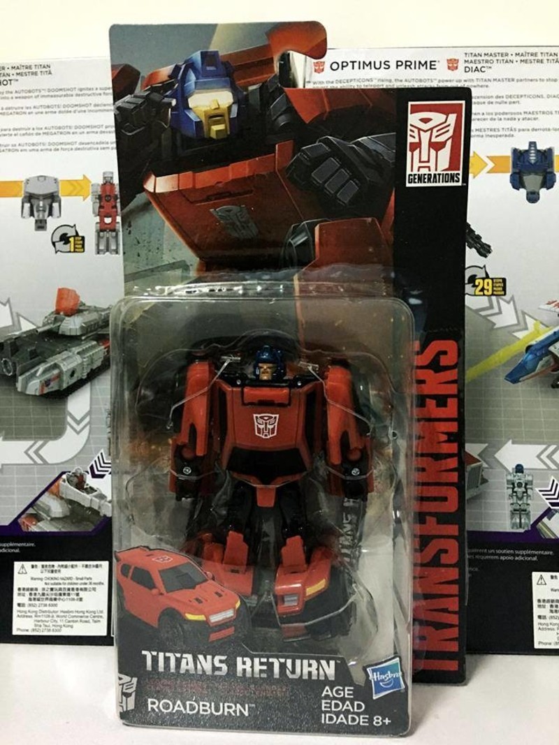 Transformers News: In-Hand Images of Transformers Titans Return Legends Roadburn