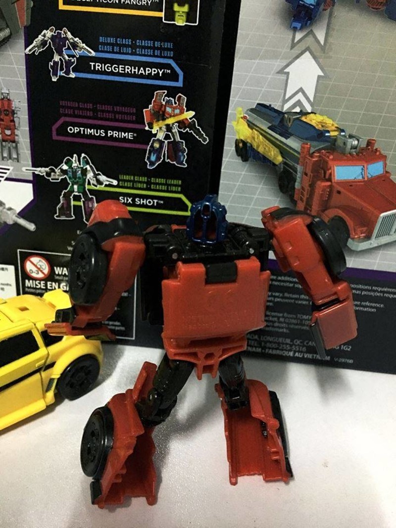 Transformers News: In-Hand Images of Transformers Titans Return Legends Roadburn
