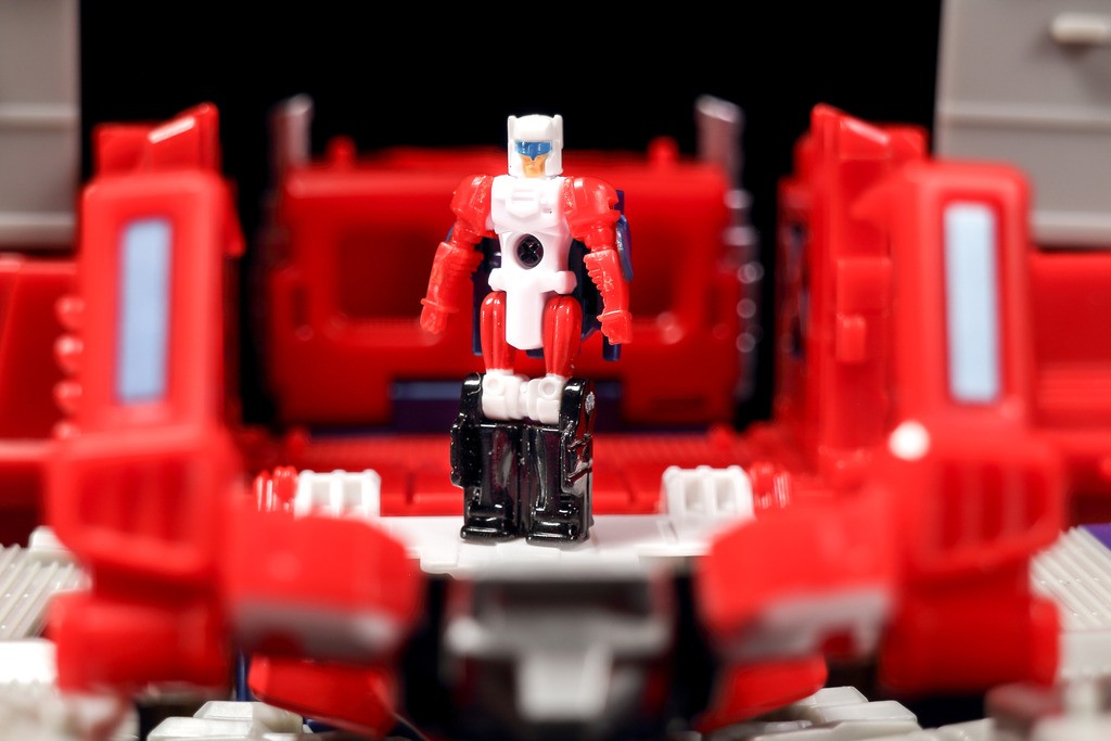 Transformers News: In-Hand Images of Takara Tomy Transformers Legends LG-35 Super Ginrai