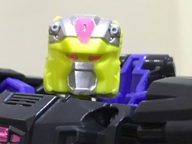 Transformers News: New In Hand Photos of Titans Return Krok, Topspin, Quake, Roadburn and More Transformers News: New In Hand Photos of Titans Return Krok, Topspin, Quake, Roadburn and More