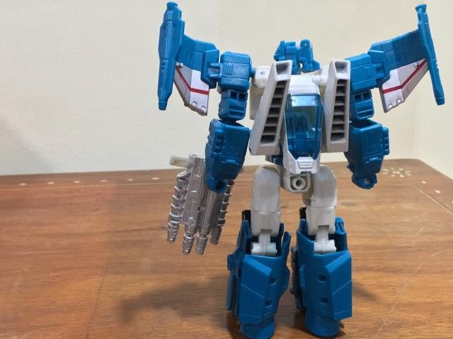 Transformers News: New In Hand Photos of Titans Return Krok, Topspin, Quake, Roadburn and More Transformers News: New In Hand Photos of Titans Return Krok, Topspin, Quake, Roadburn and More