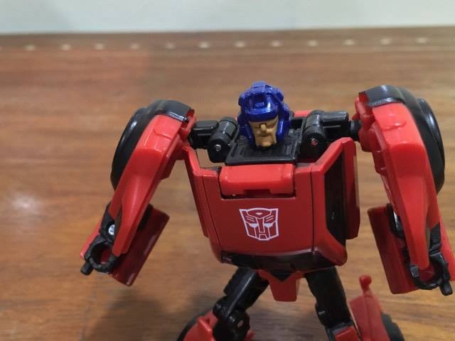 Transformers News: New In Hand Photos of Titans Return Krok, Topspin, Quake, Roadburn and More Transformers News: New In Hand Photos of Titans Return Krok, Topspin, Quake, Roadburn and More