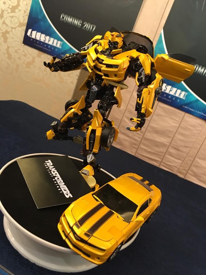 Transformers News: Leader Class Transformers: The Last Knight Shadow Spark Optimus Prime and Bumblebee Masterpiece