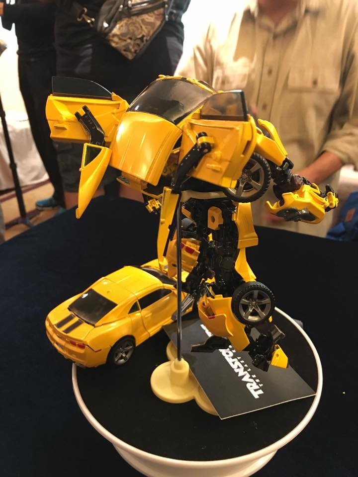 Transformers News: Leader Class Transformers: The Last Knight Shadow Spark Optimus Prime and Bumblebee Masterpiece