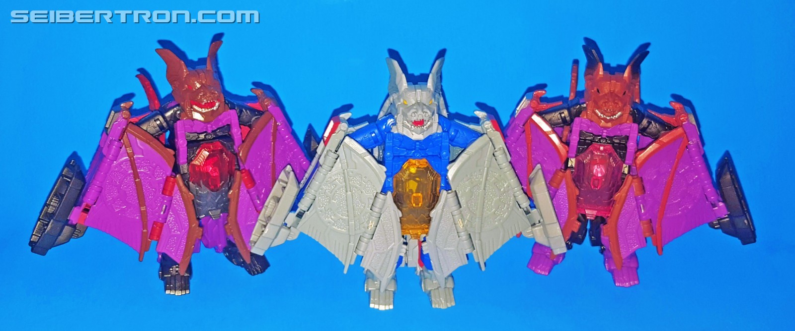 Transformers News: na na na na na Bat-Prime! Seibertron User Review - E-Hobby LE-EX Convobat Transformers News: na na na na na Bat-Prime! Seibertron User Review - E-Hobby LE-EX Convobat