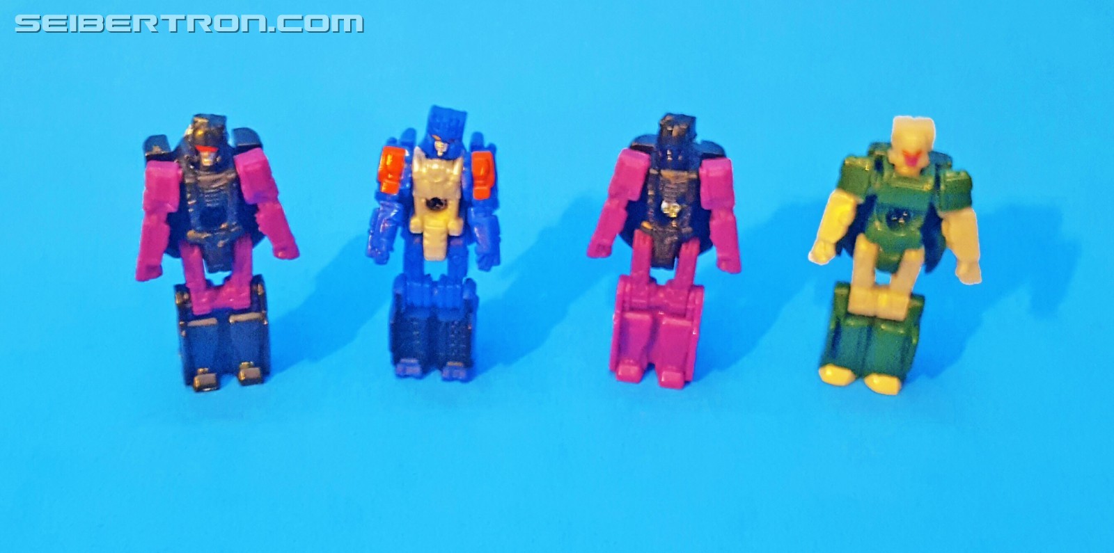 Transformers News: na na na na na Bat-Prime! Seibertron User Review - E-Hobby LE-EX Convobat Transformers News: na na na na na Bat-Prime! Seibertron User Review - E-Hobby LE-EX Convobat