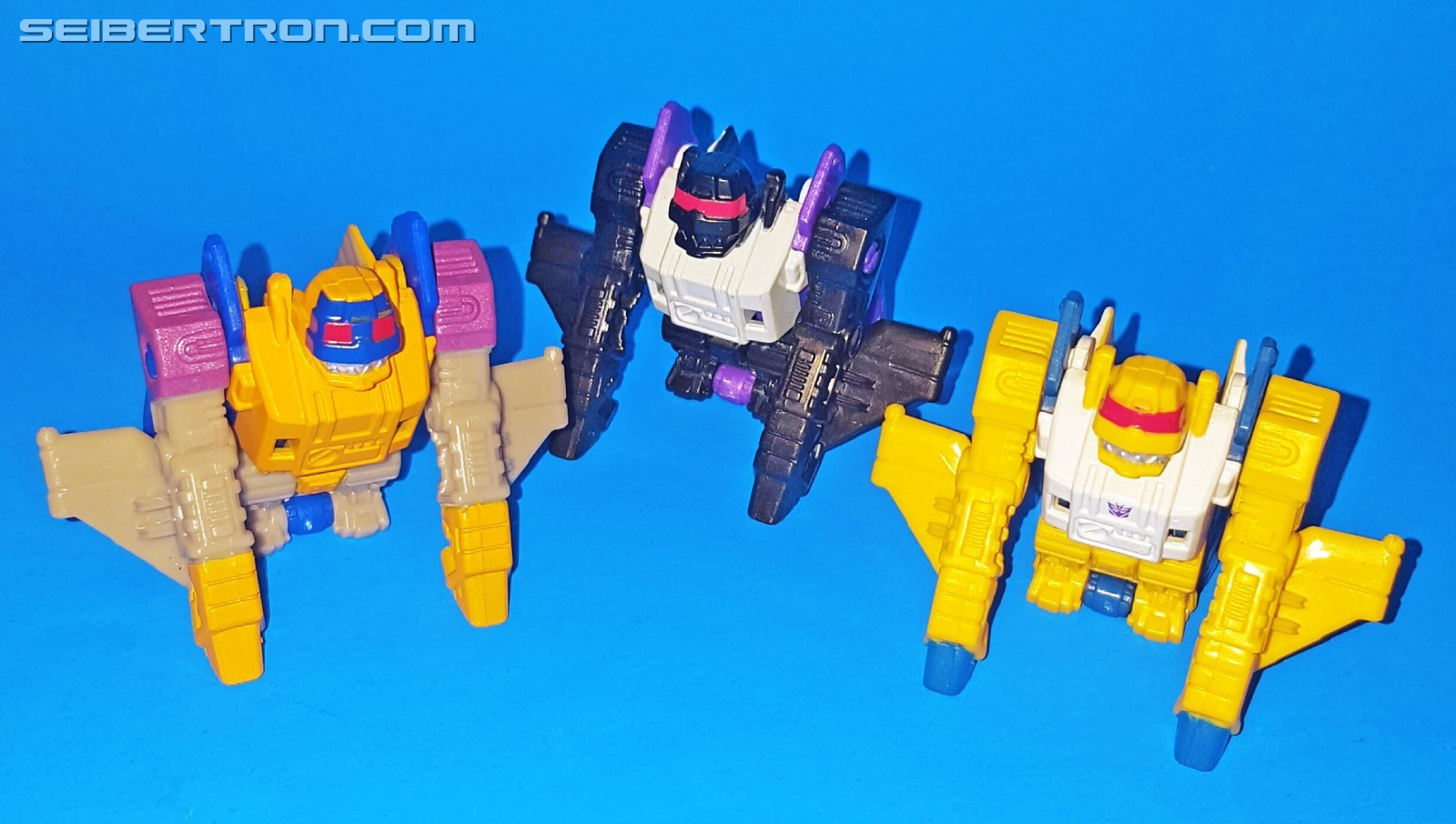 Transformers News: na na na na na Bat-Prime! Seibertron User Review - E-Hobby LE-EX Convobat Transformers News: na na na na na Bat-Prime! Seibertron User Review - E-Hobby LE-EX Convobat
