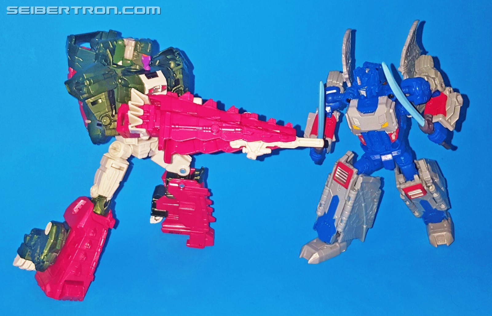 Transformers News: na na na na na Bat-Prime! Seibertron User Review - E-Hobby LE-EX Convobat Transformers News: na na na na na Bat-Prime! Seibertron User Review - E-Hobby LE-EX Convobat
