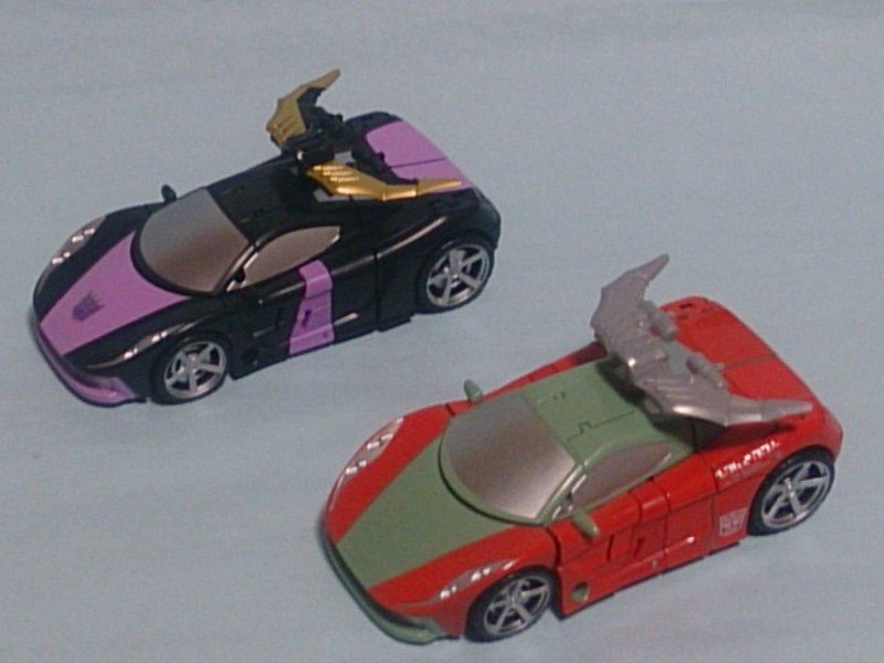 Transformers News: Takara Tomy Unite Warriors Megatronia in Hand Images