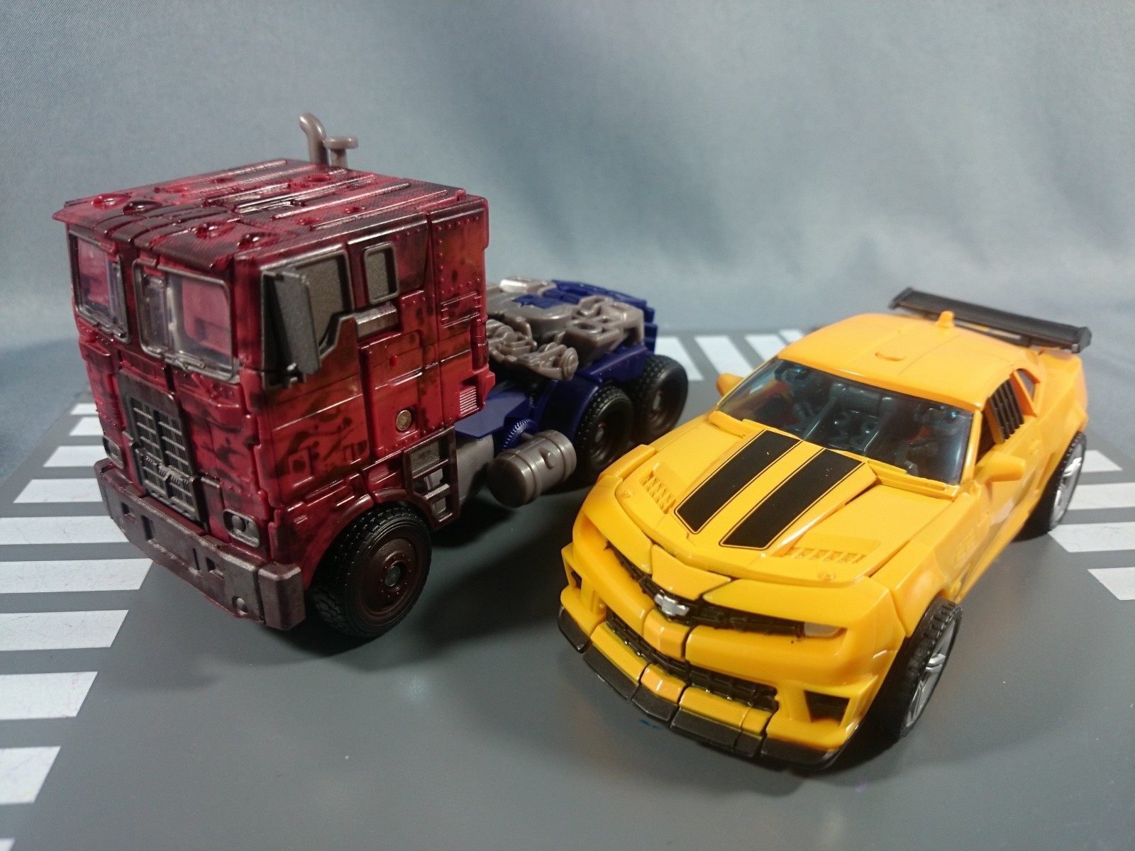 Transformers News: In Hand Images of Optimus, Megatron, Shockwave and Bumblebee from 10th Anniversary Movie The Best Transformers News: In Hand Images of Optimus, Megatron, Shockwave and Bumblebee from 10th Anniversary Movie The Best