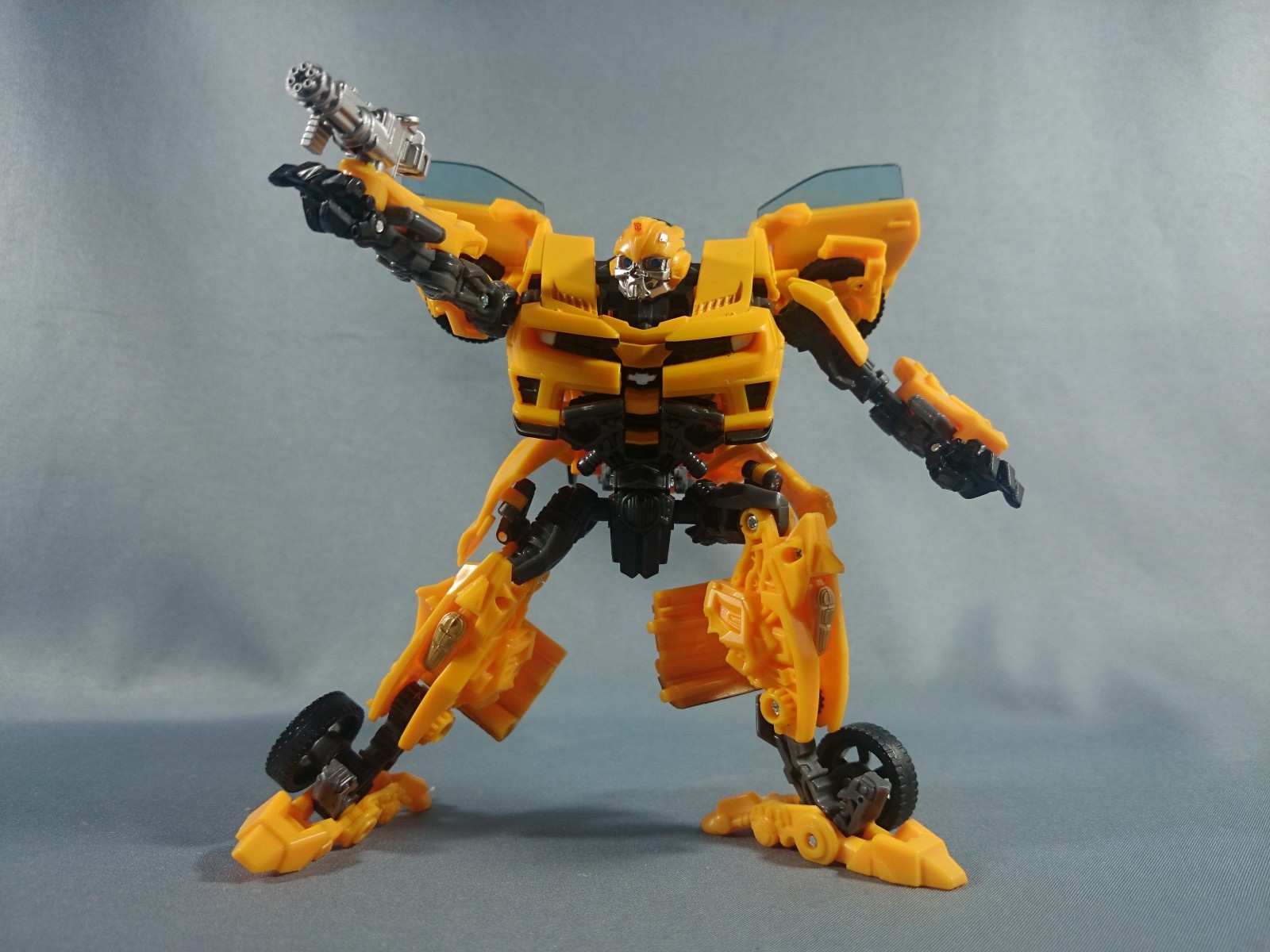 Transformers News: In Hand Images of Optimus, Megatron, Shockwave and Bumblebee from 10th Anniversary Movie The Best Transformers News: In Hand Images of Optimus, Megatron, Shockwave and Bumblebee from 10th Anniversary Movie The Best