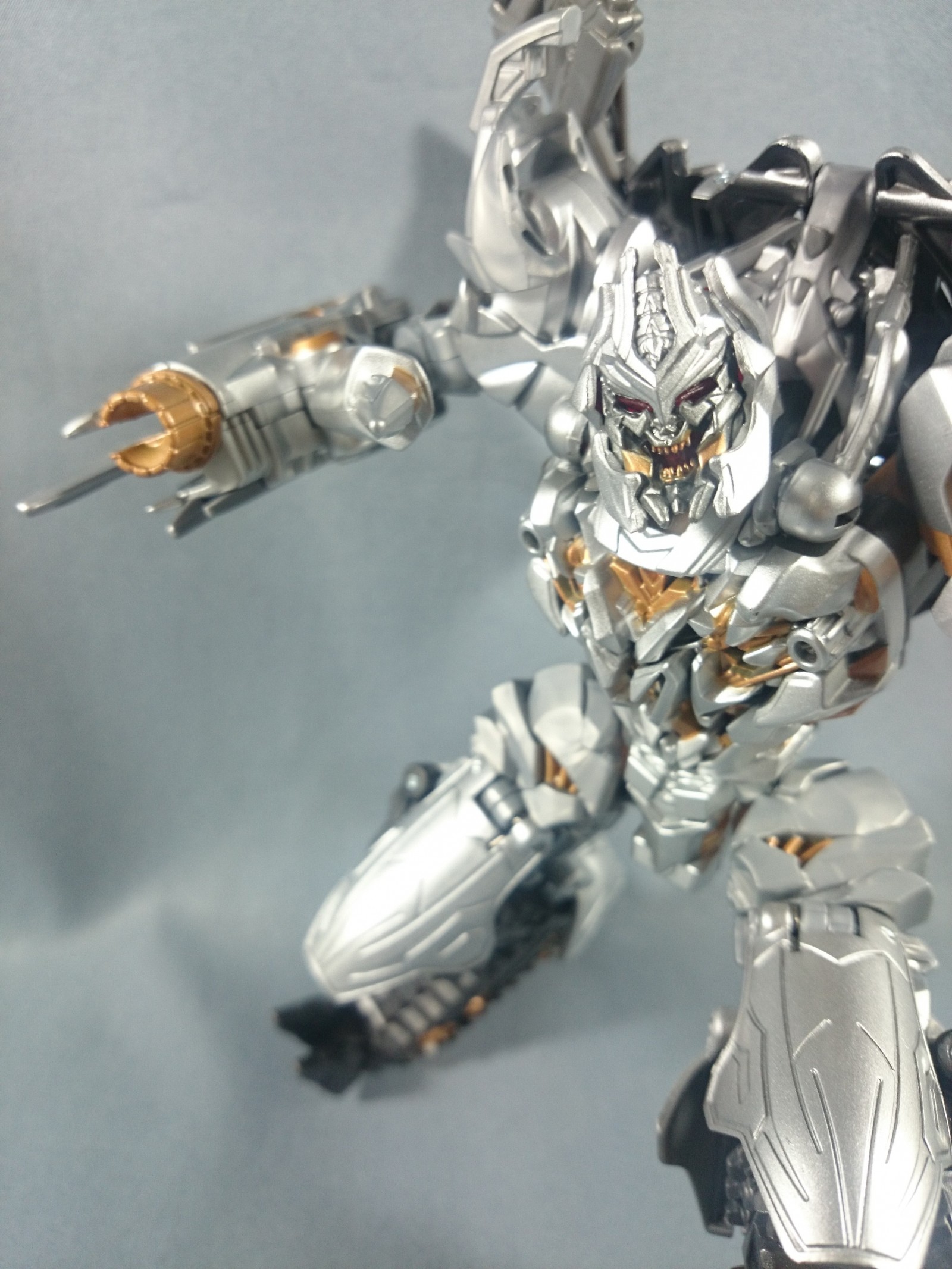 Transformers News: In Hand Images of Optimus, Megatron, Shockwave and Bumblebee from 10th Anniversary Movie The Best Transformers News: In Hand Images of Optimus, Megatron, Shockwave and Bumblebee from 10th Anniversary Movie The Best