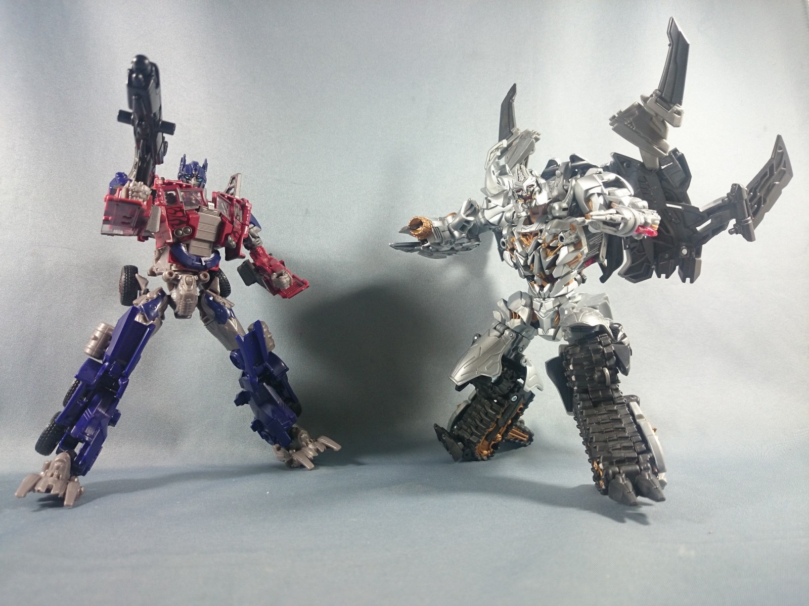 Transformers News: In Hand Images of Optimus, Megatron, Shockwave and Bumblebee from 10th Anniversary Movie The Best Transformers News: In Hand Images of Optimus, Megatron, Shockwave and Bumblebee from 10th Anniversary Movie The Best