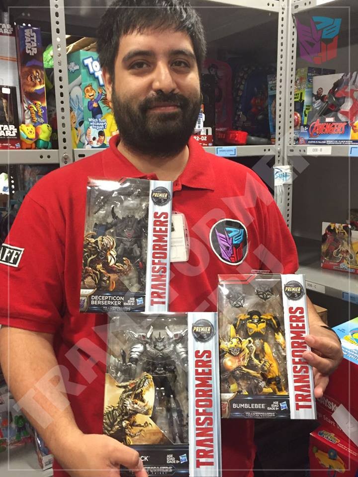 Transformers News: Transformers: The Last Knight Premier Edition Grimlock Images