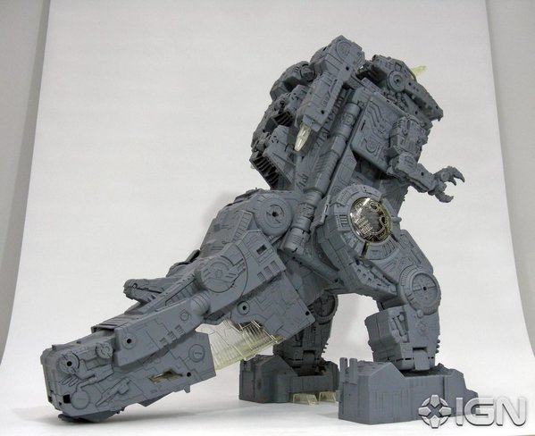 Transformers News: New Images of Titans Return Trypticon Showing Alt Modes, Full-Titl and Titan Master Wipe Out Transformers News: New Images of Titans Return Trypticon Showing Alt Modes, Full-Titl and Titan Master Wipe Out