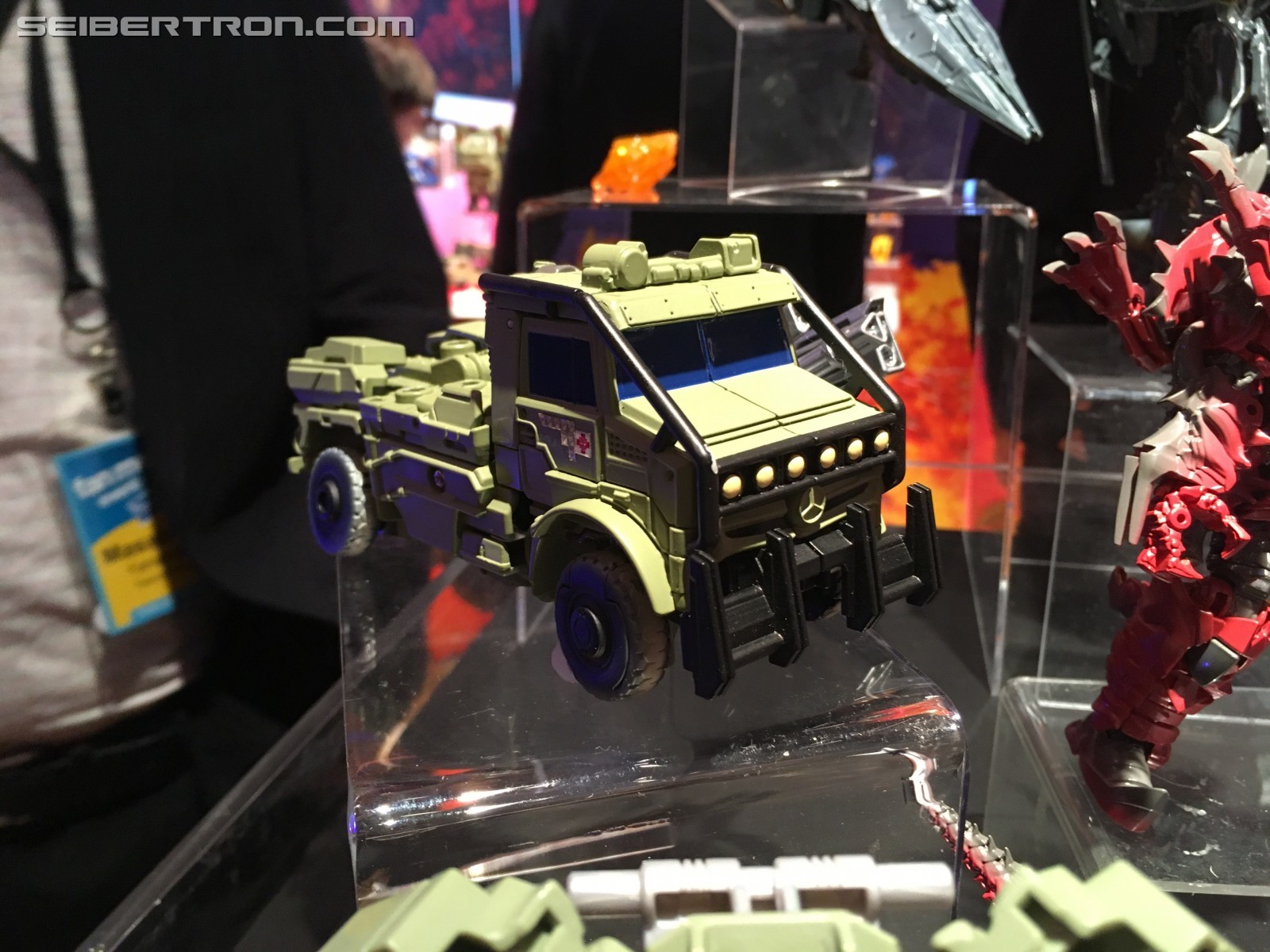 Transformers News: Re: The New York Toy Fair 2017 Thread! Transformers News: Re: The New York Toy Fair 2017 Thread!