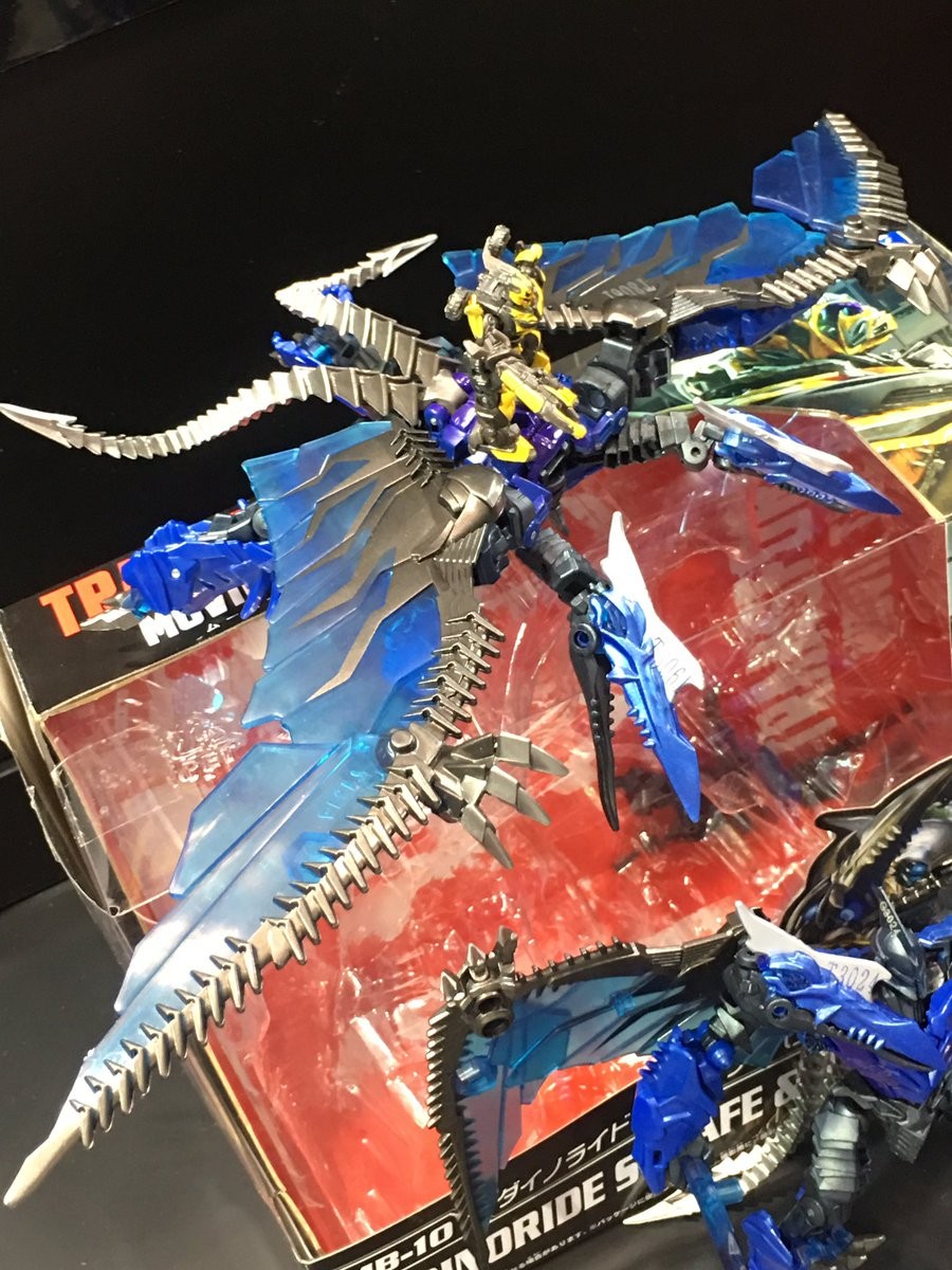 Transformers News: Wonderfest 2017 - Movie The Best Ironhide, Ratchet, Strafe, Soundwave, Starscream and More