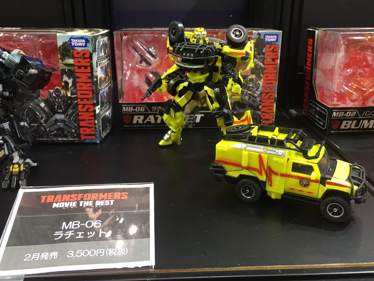 Transformers News: Wonderfest 2017 - Movie The Best Ironhide, Ratchet, Strafe, Soundwave, Starscream and More