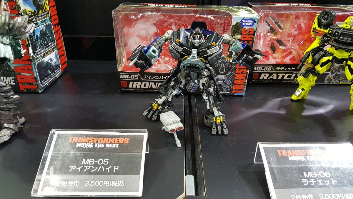 Transformers News: Wonderfest 2017 - Movie The Best Ironhide, Ratchet, Strafe, Soundwave, Starscream and More